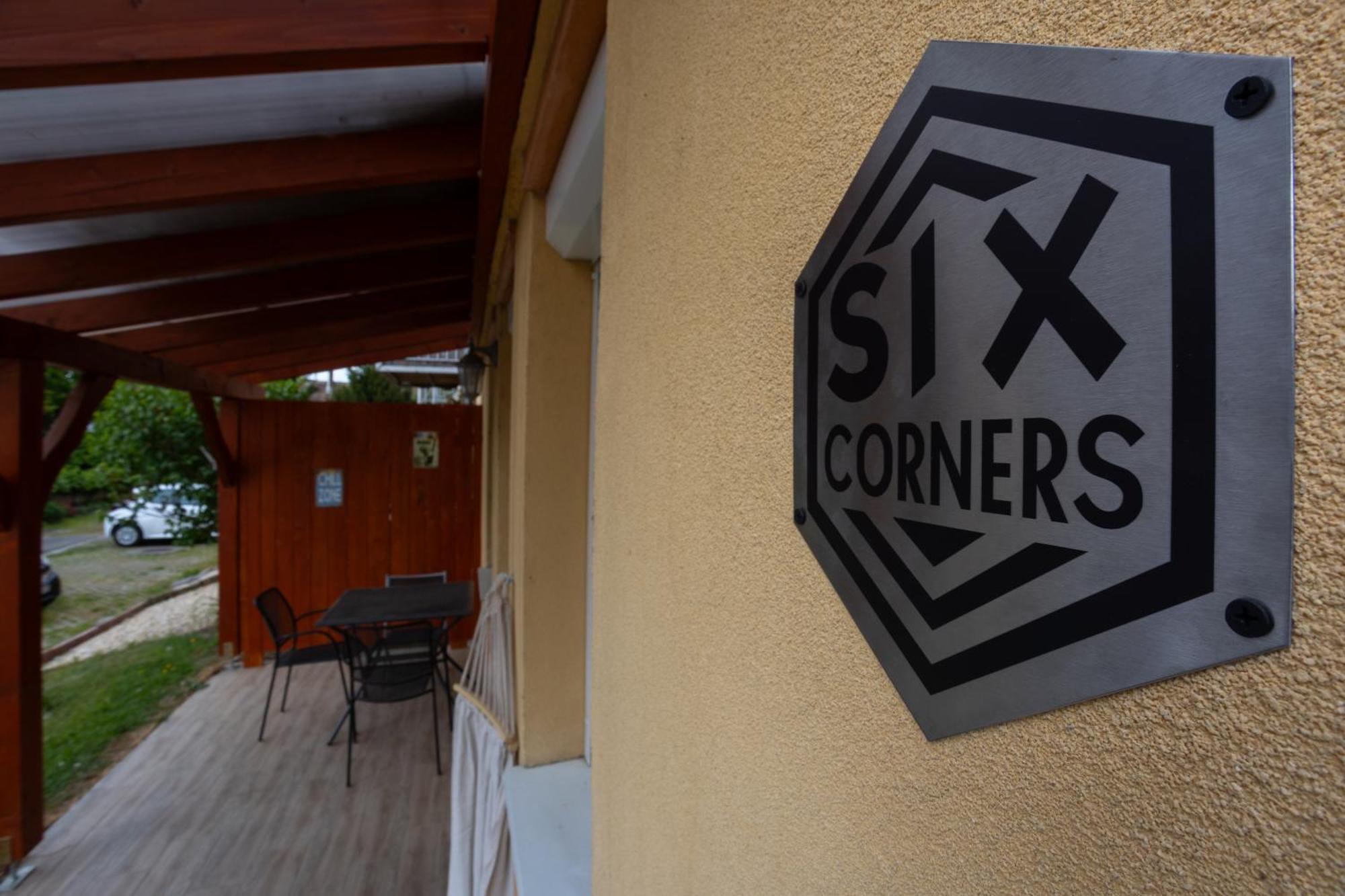 Six Corners - Sunny Corner Lägenhet Pécs Exteriör bild